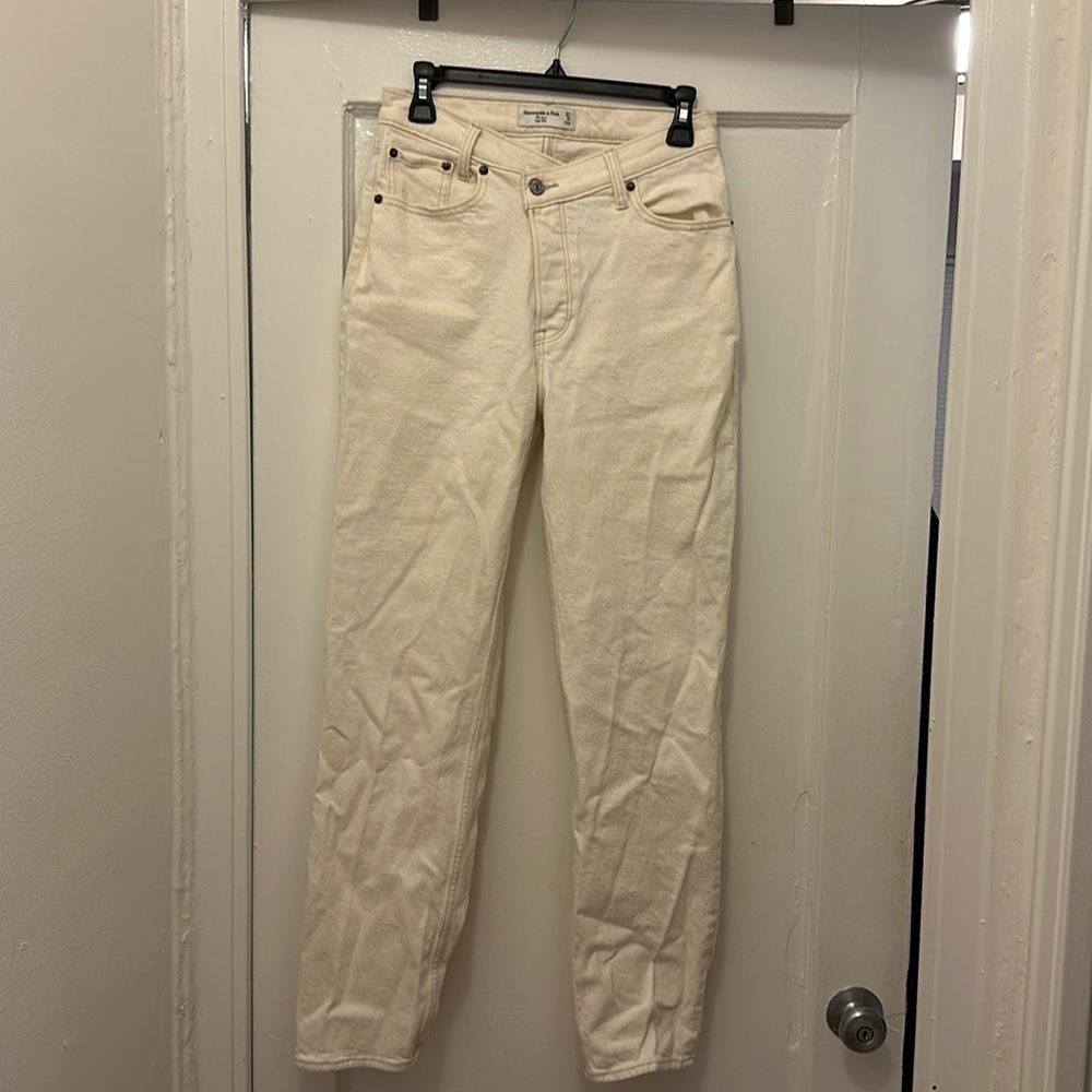 Abercrombie Dad High Rise Jeans